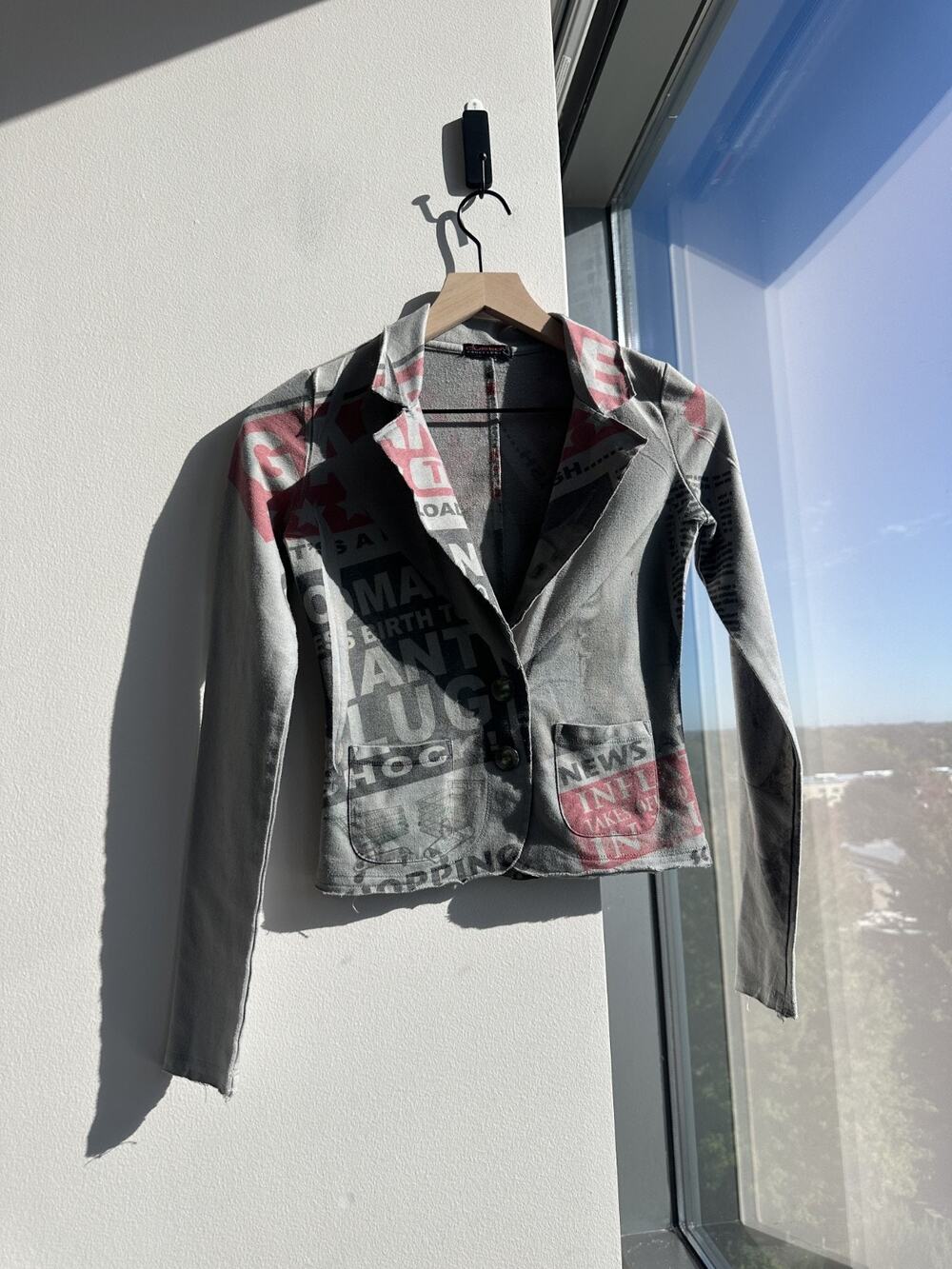 Vintage Custo Barcelona Cotton Newspaper Print Y2K Blazer Sz 1 US Sz 2-4